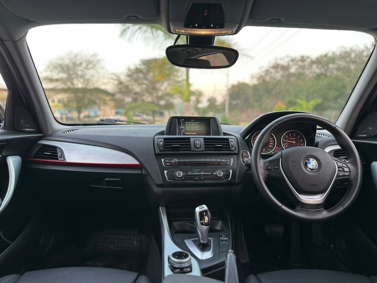 BMW 1 SERIES thumbnail 5